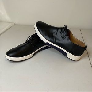 - Merkmak navy blue leather size 10.5 shoes